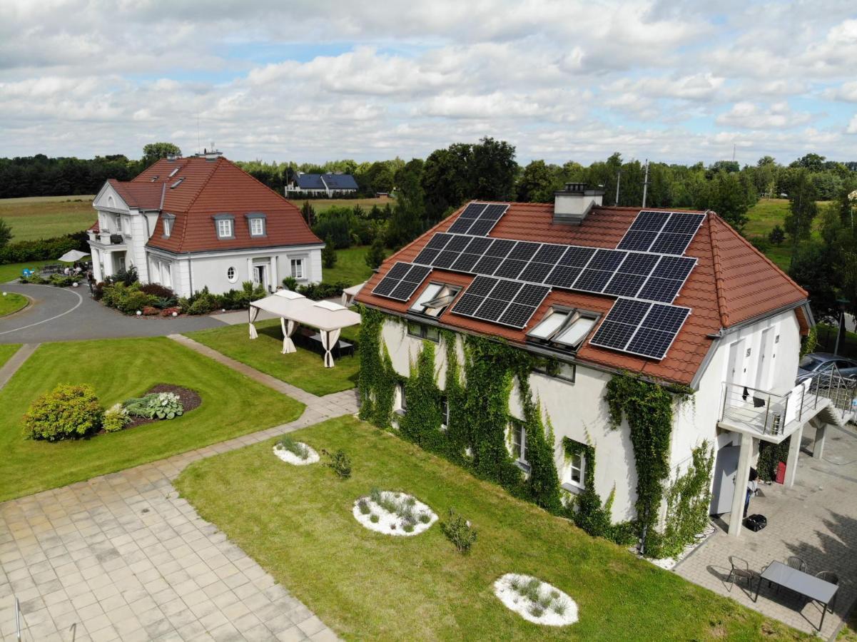 Eco Nieborow Hotel ภายนอก รูปภาพ
