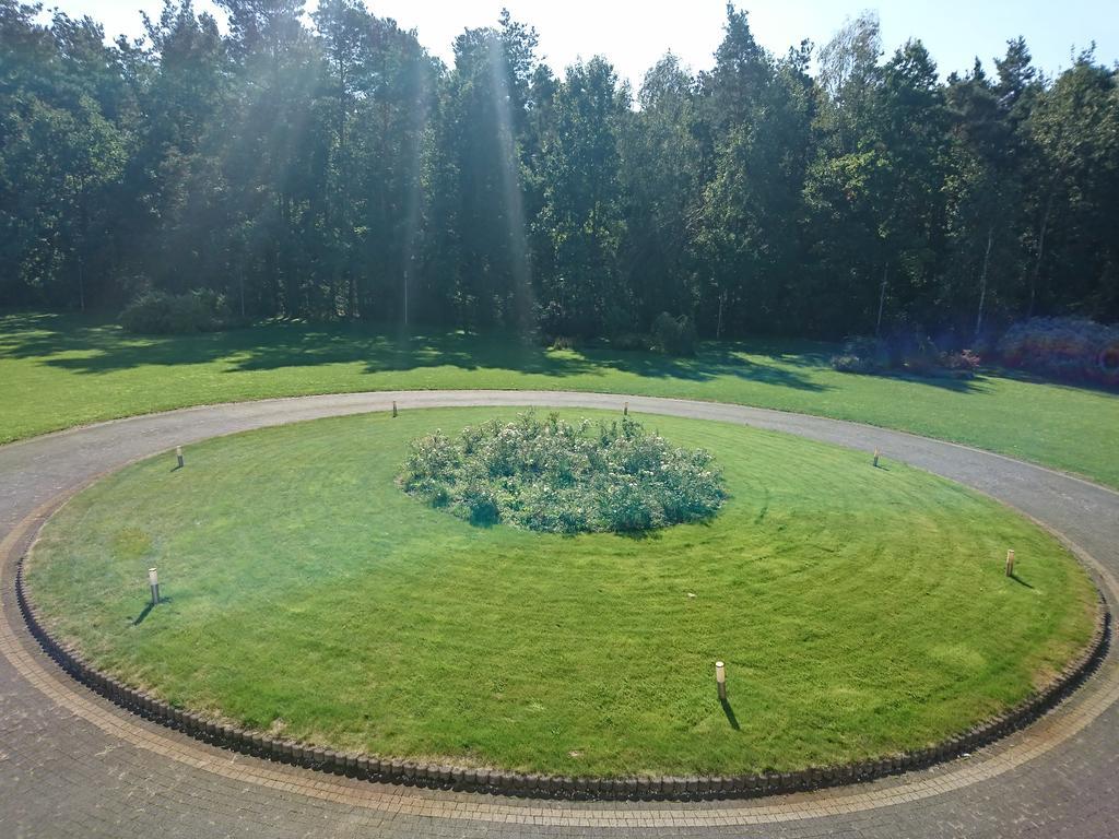 Eco Nieborow Hotel ภายนอก รูปภาพ