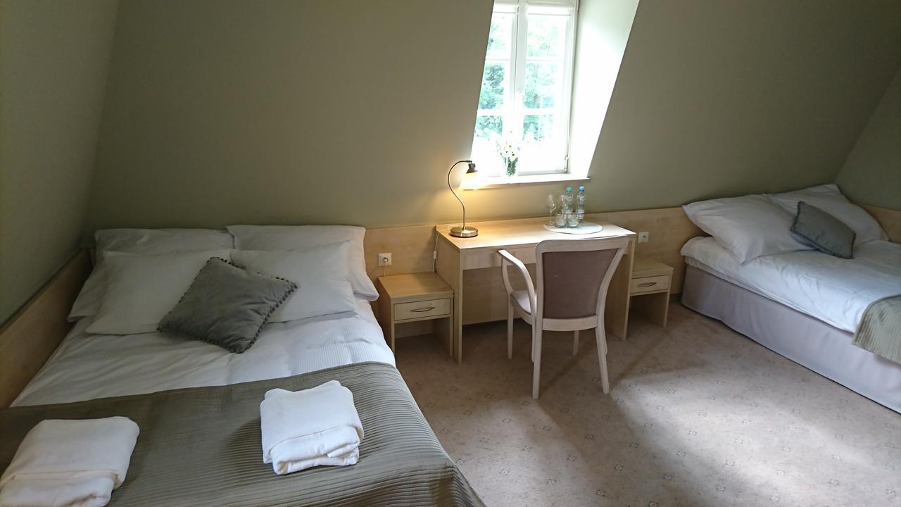 Eco Nieborow Hotel ภายนอก รูปภาพ