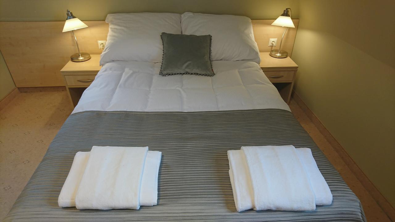 Eco Nieborow Hotel ภายนอก รูปภาพ